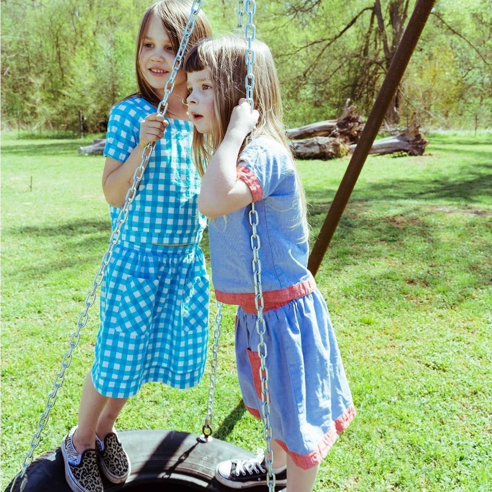 Hey Gang Summer Chambray crop top, 2/3